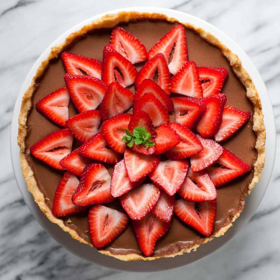 Mocha Ricotta Pie with Strawberries