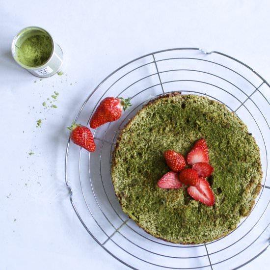 Matcha Cheesecake with Strawberries