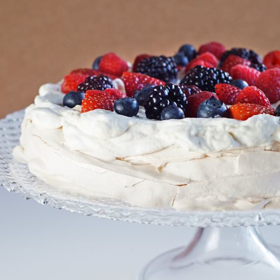 Pavlova with Lemon Curd and Berries