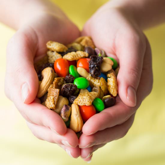Road Trip Caramel Trail Mix