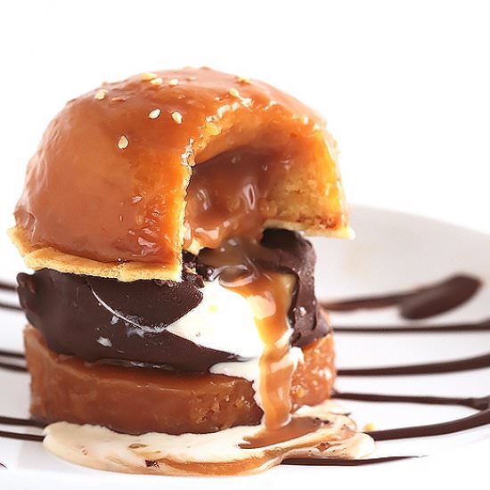 Caramel Bun Ice Cream Burger