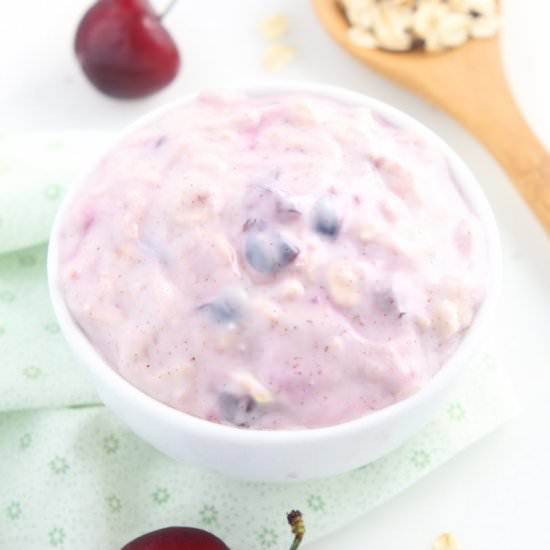 Cherry Pie Protein Overnight Oats