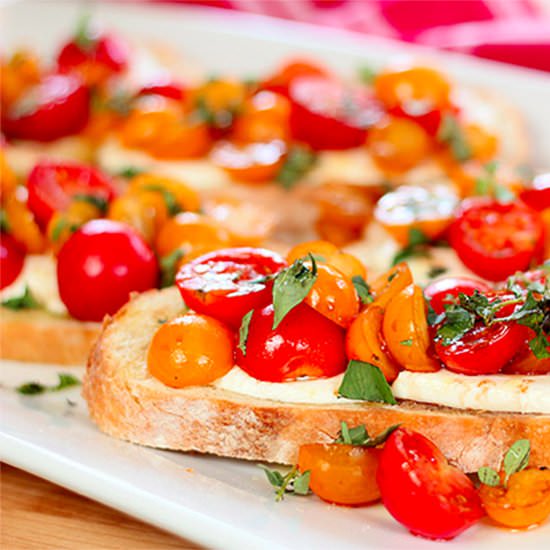 Tomato Mozzarella Bruschetta