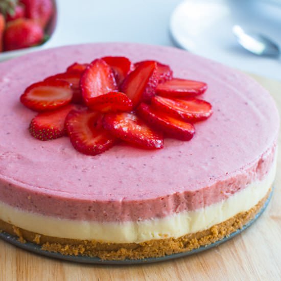 No-Bake White Chocolate Strawberry