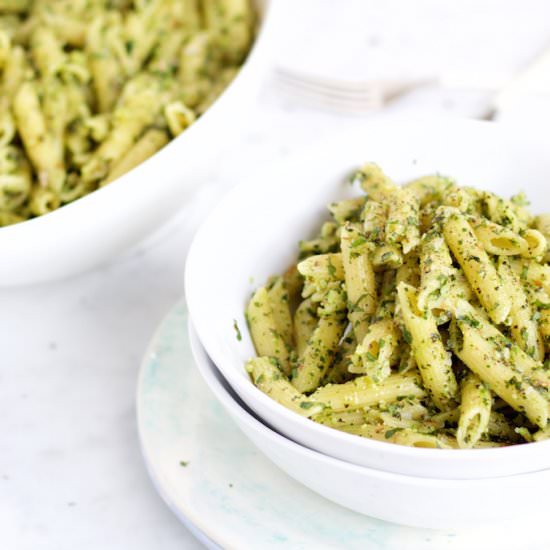 Pasta with Mint and Almond Pesto