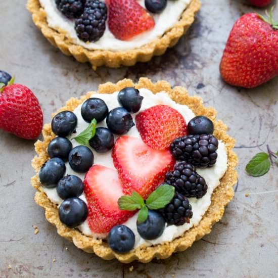 No Bake Mascarpone Fruit Tarts