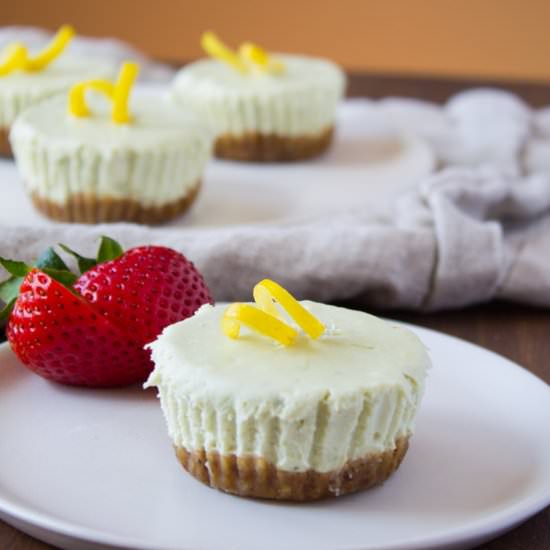 No Bake Matcha Cheesecake Bites