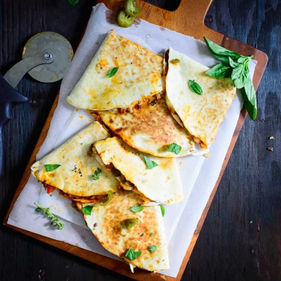 Mushroom and Bell Pepper Pizzadilla