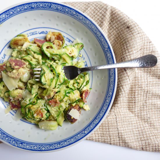 Skinny Zucchini Carbonara