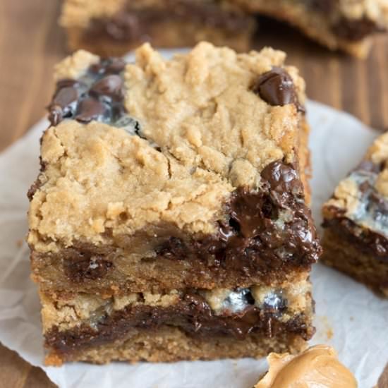 Peanut Butter Cookie Gooey Bars