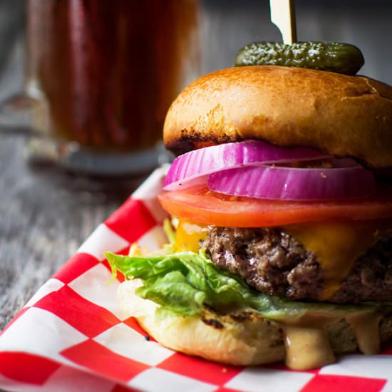 Cheeseburger with Special Sauce