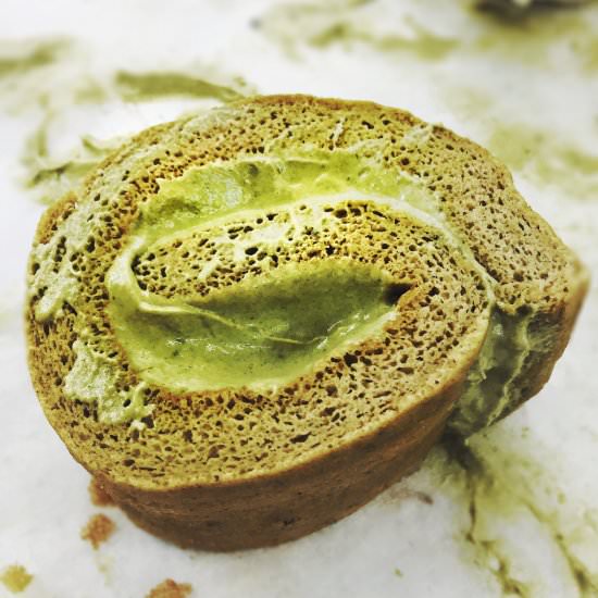 Matcha Swiss Roll