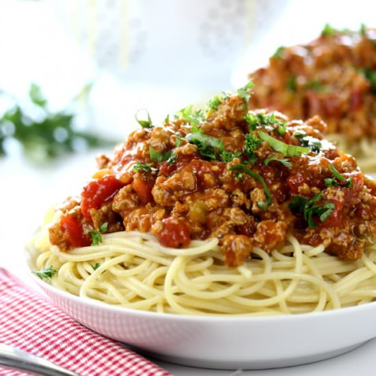 The BEST Homemade Pasta Sauce