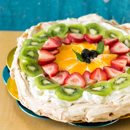 Pavlova with Fresh Fruit
