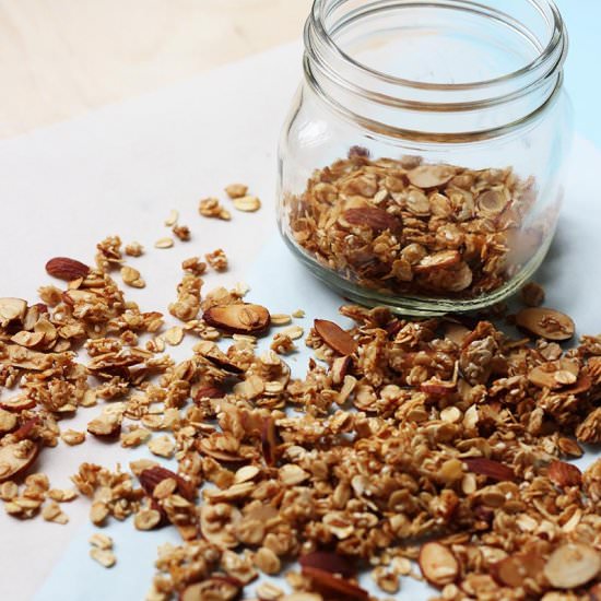 5 Minute Honey Granola