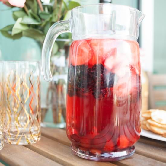 Strawberry Lemonade Sangria