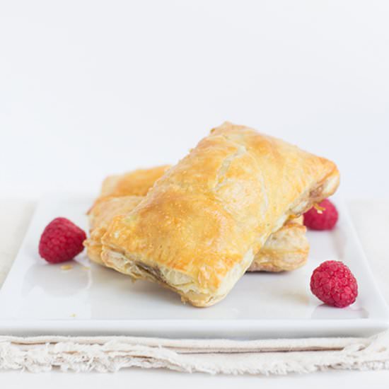 Raspberry Brie Puff Pockets