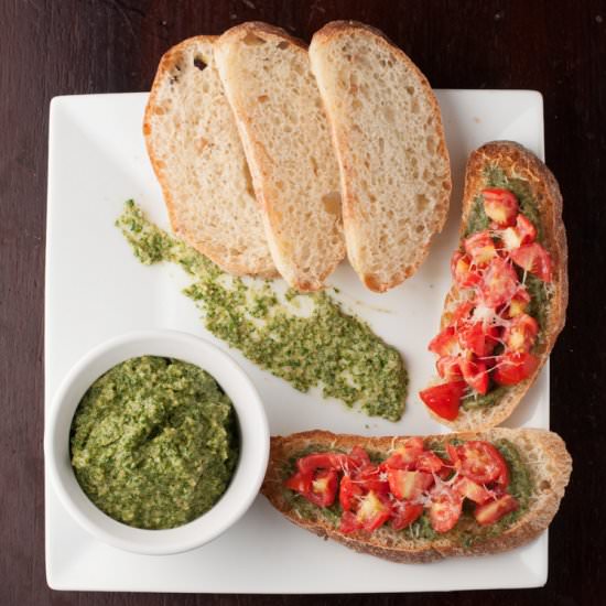 Toasted Walnut Spinach Basil Pesto