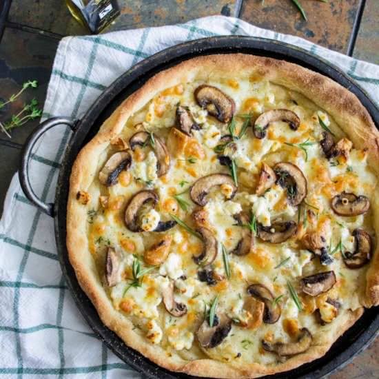Mushroom Pizza Bianco