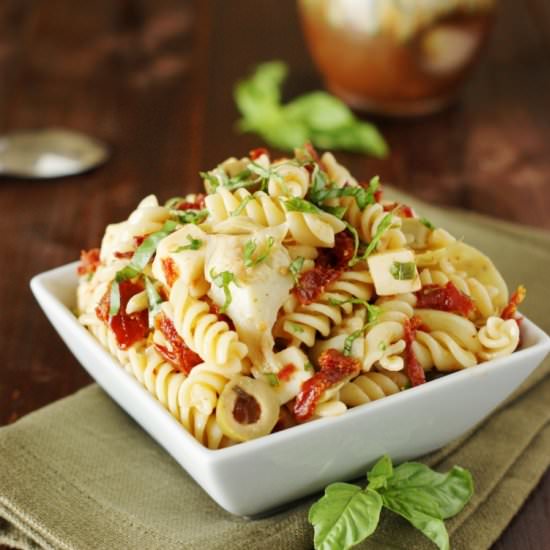 Sun Dried Tomato Pasta Salad