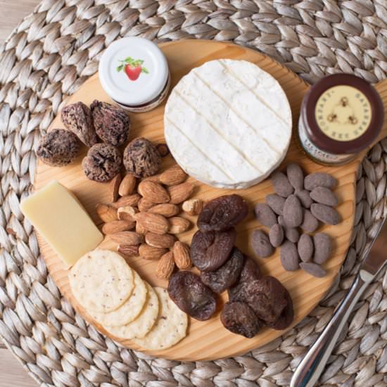Healthy Cheese and Nut Tray
