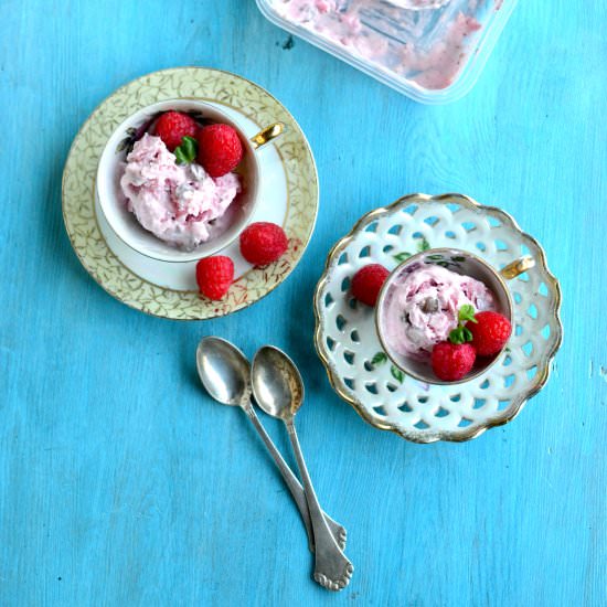 Raspberry Dark Chocolate Froyo