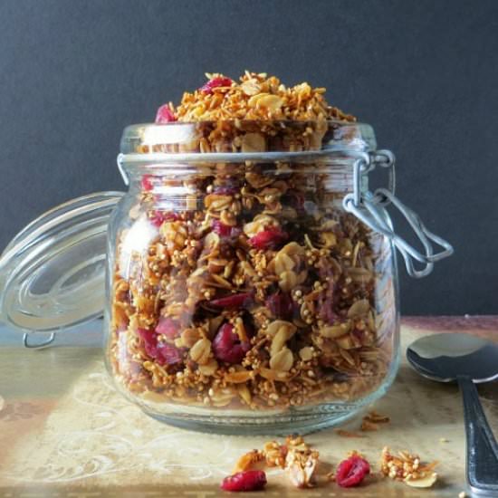 Coconut Quinoa Granola
