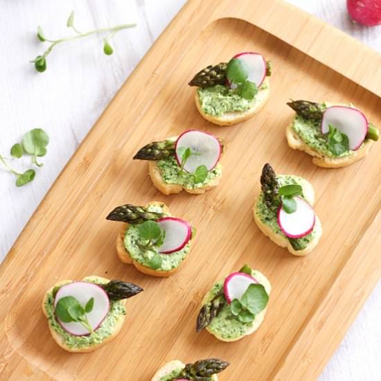 Watercress and goat cheese crostini