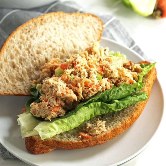 Healthy chicken salad with walnuts