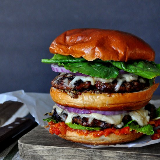 Big Burger with Bacon Jam