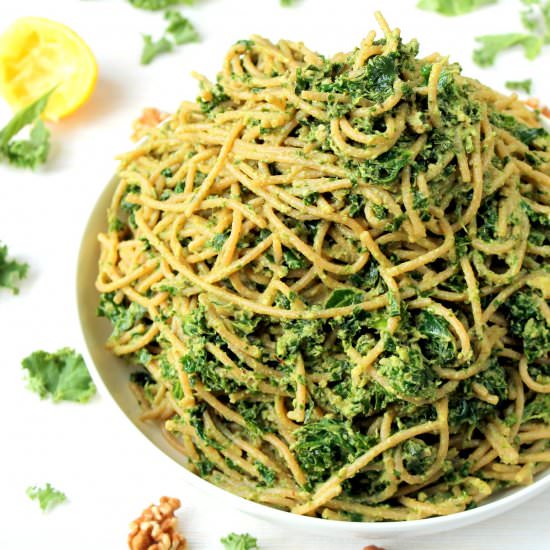 Kale & Avocado Pesto Pasta