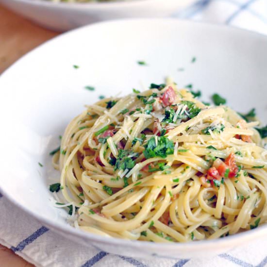 15 Minute Spaghetti alla Carbonara