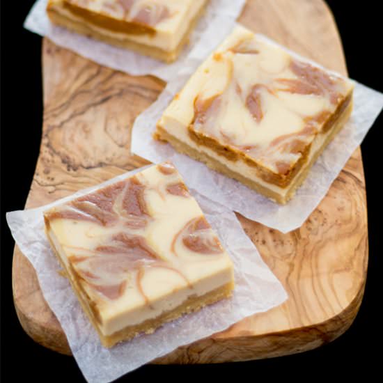 Caramel Cheesecake Bars
