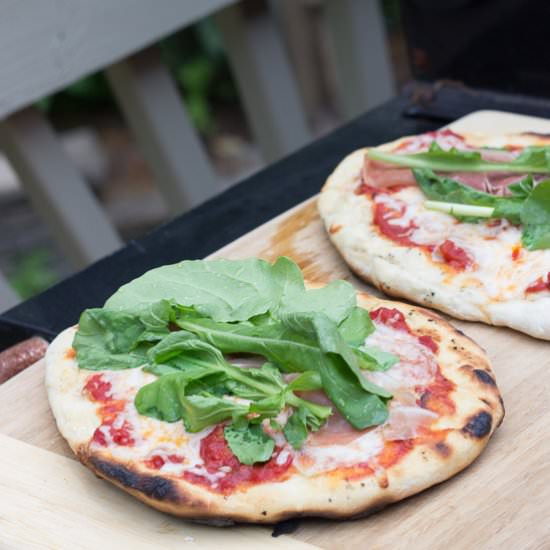 Grilled Pizza Two Ways