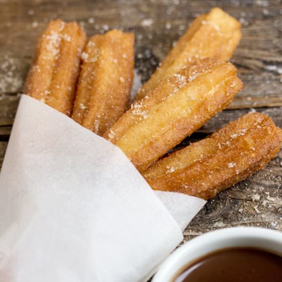 Churros Con Chocolate
