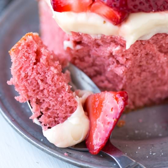 Strawberries and Cream Cake