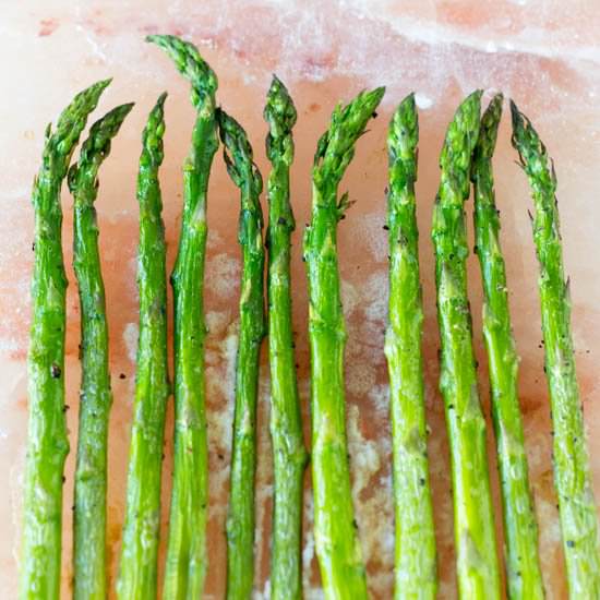 Himalayan Salt Block Asparagus