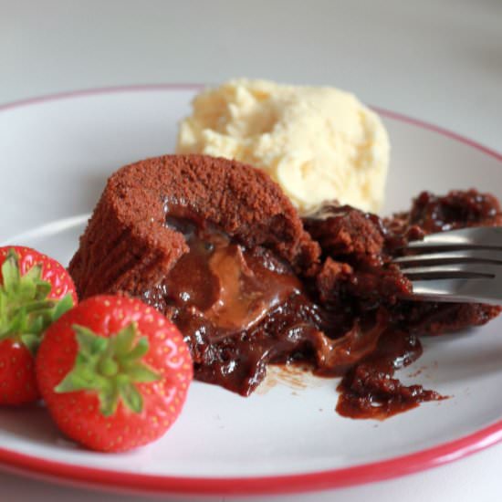 Molten Chocolate Cakes with Caramel