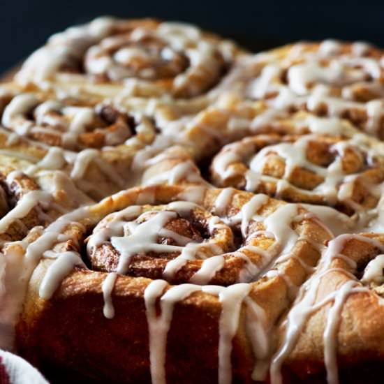 No Knead Cinnamon Rolls