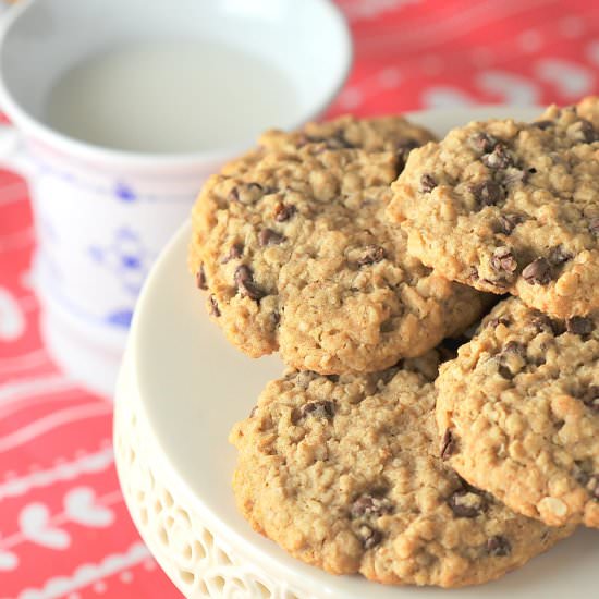 Oatmeal Chocolate Chip Cookies