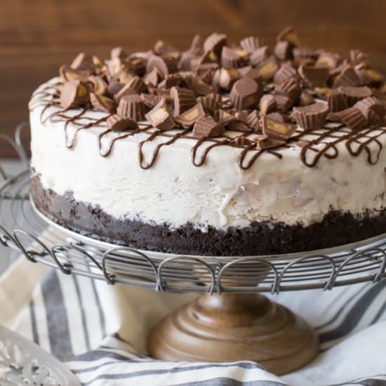 Peanut Butter Cup Ice Cream Cake