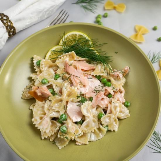 Lemony Smoke Salmon Pasta