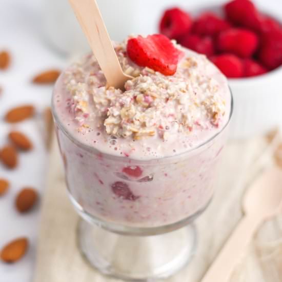Healthy Strawberry Oatmeal