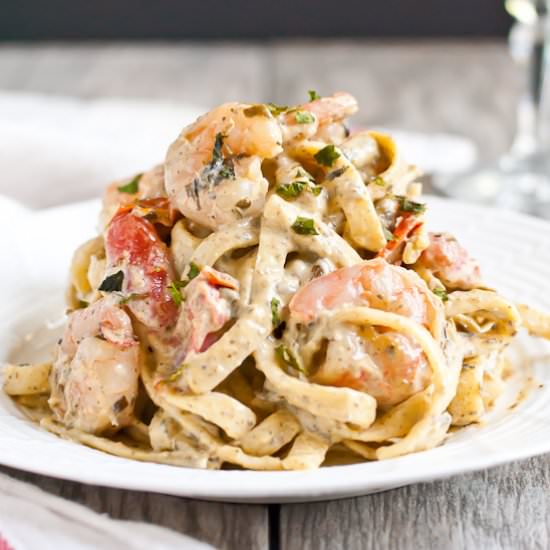 Shrimp Pesto Fettuccine