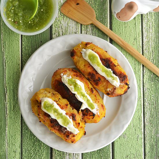 Plantain Patties with Black Beans
