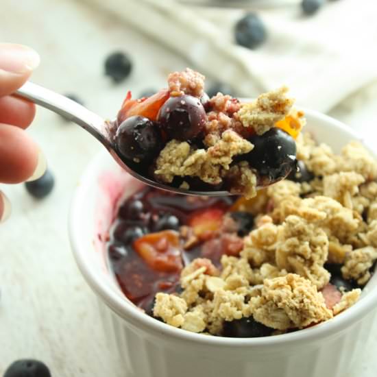 Blueberry Peach Crisps