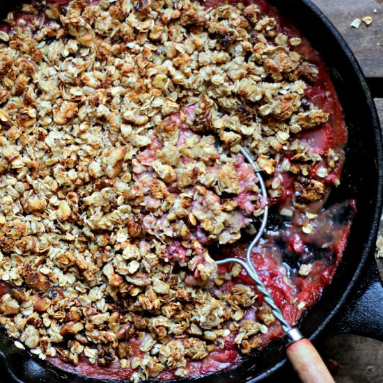 Skillet Strawberry Rhubarb Crisp