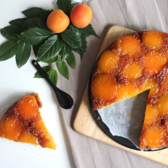 Apricot Overturned Cake