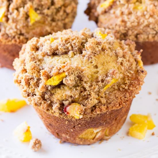 Peach Crumble Muffins