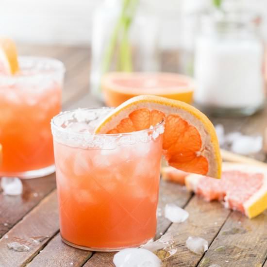 Grapefruit Salty Dog